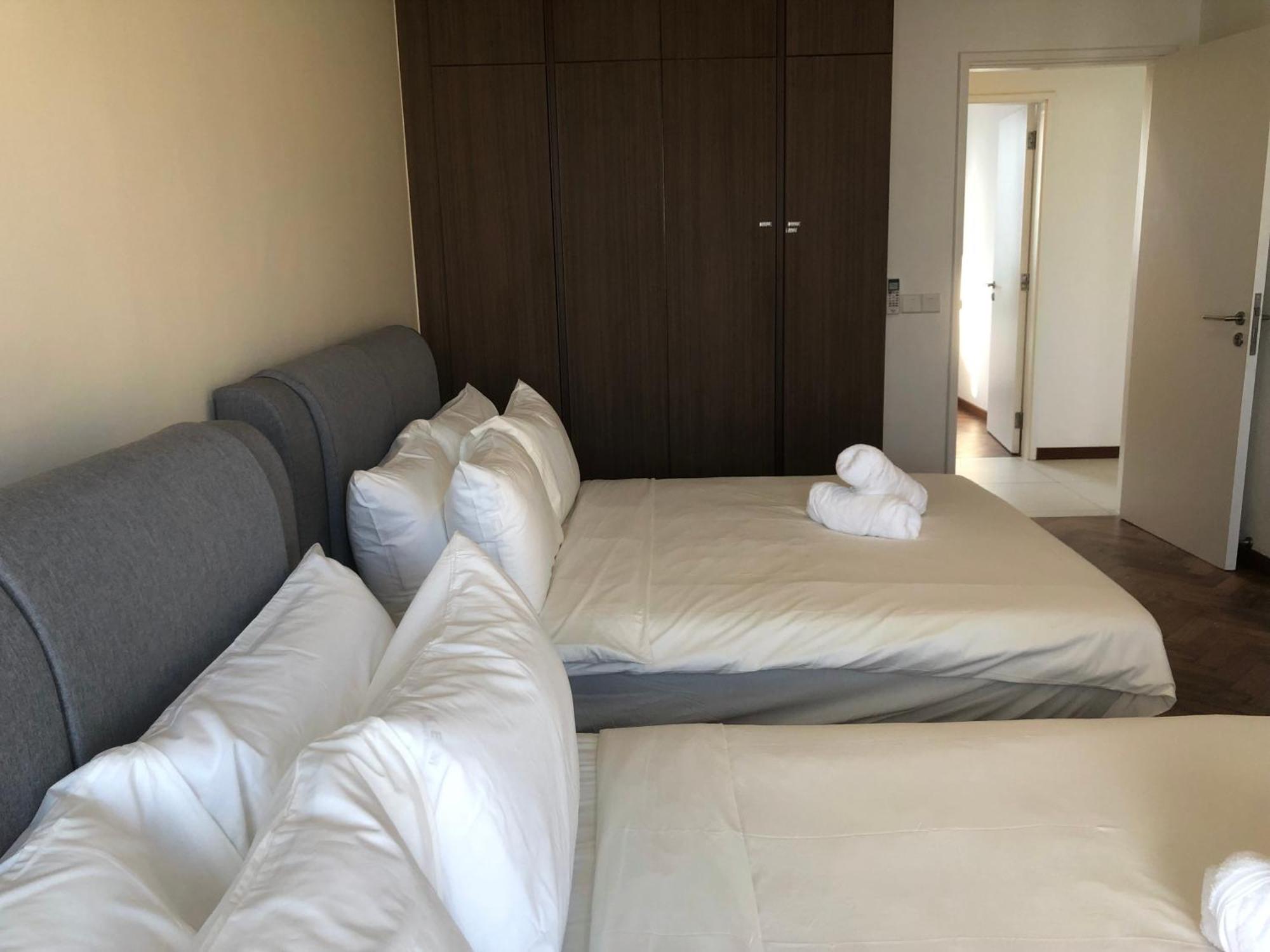 Seaview Water Purify Cozy Comfortable For Short & Long Stay In The Landmark By Katana George Town Eksteriør billede