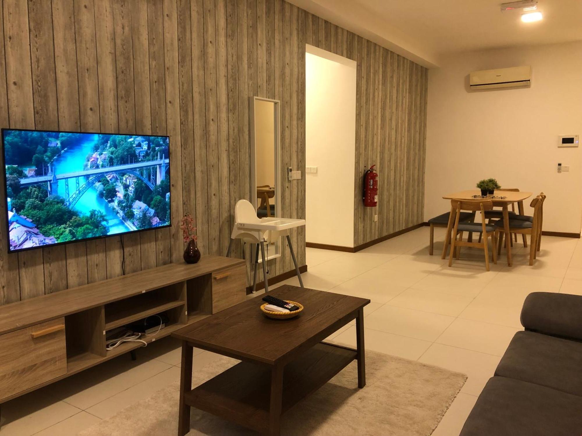 Seaview Water Purify Cozy Comfortable For Short & Long Stay In The Landmark By Katana George Town Eksteriør billede